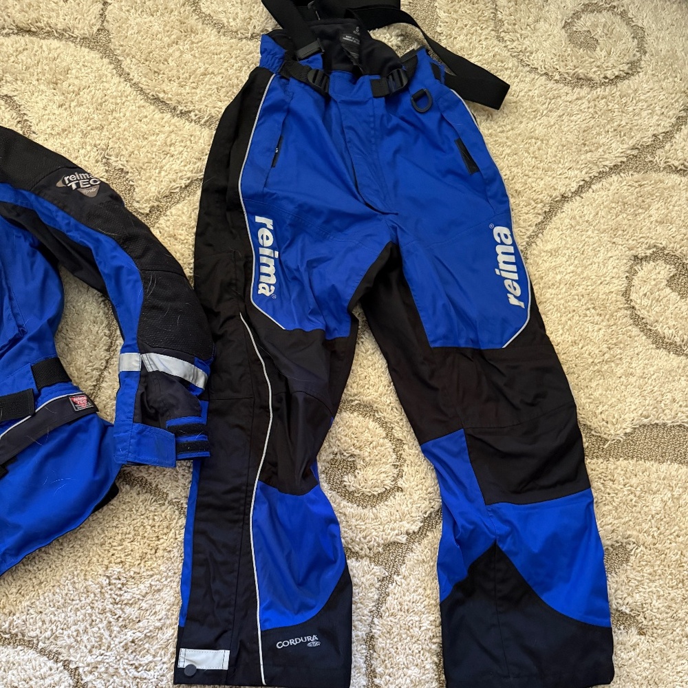 Womens Riema snowmobile outfit